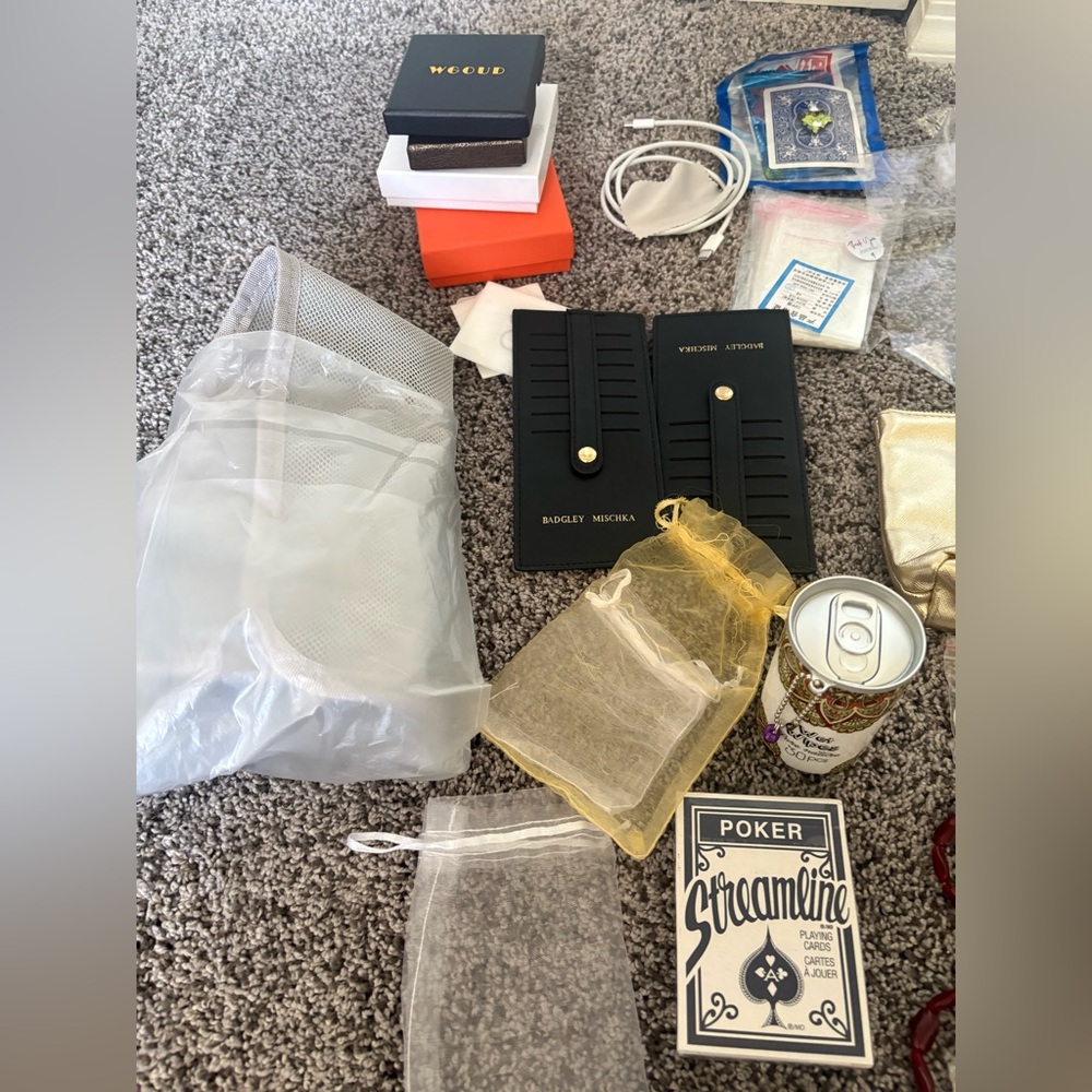 Mystery, Not So Mystery Bundle - Picture 4 of 10